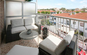 Beautiful apartment in Santa Pola with WiFi and 3 Bedrooms